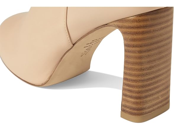 Stuart Weitzman Women's Babette Plaform
