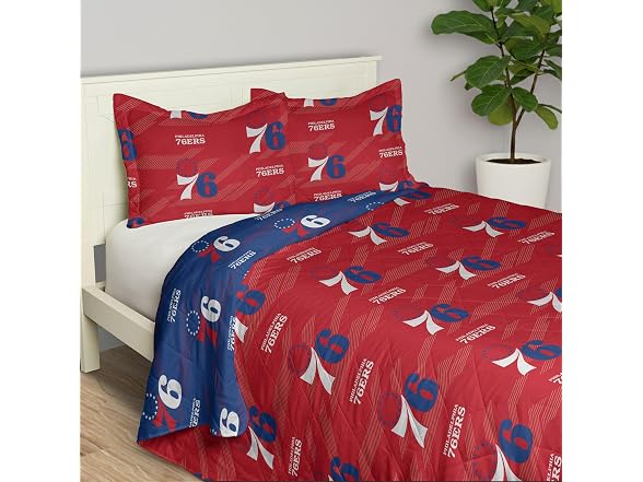 PHILADELPHIA 76ERS Quilted Throw Blanket