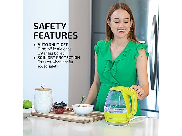 OVENTE Glass Kettle 1.5L Green