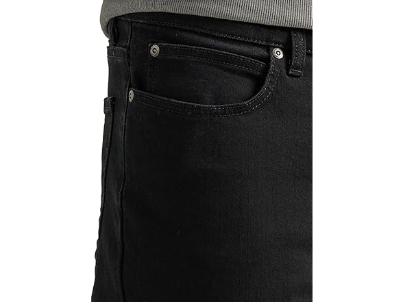 Lee Legendary Black (30x36)