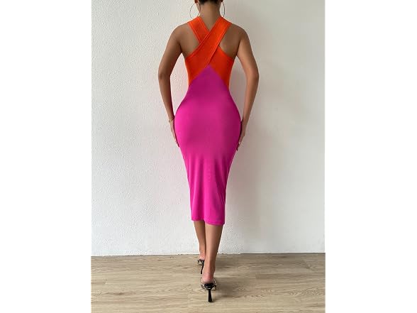 Wdirara Women (XS) V Neck Cut Out Split Side Dress