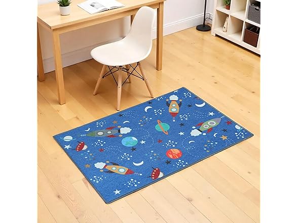 Superior Lil' Flyer Non-Slip Kids Indoor Area Rug