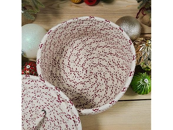 Holiday Wool Lidded Crock Basket - Red