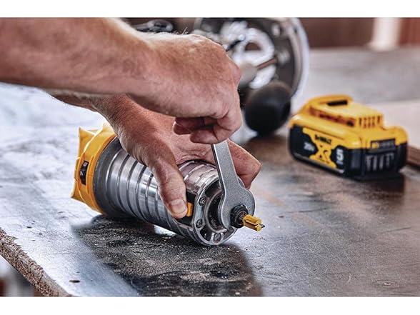 DEWALT DCW600B 20V Max XR Router, Tool Only