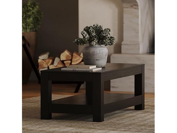 Maven Lane 18" Paulo Coffee Table