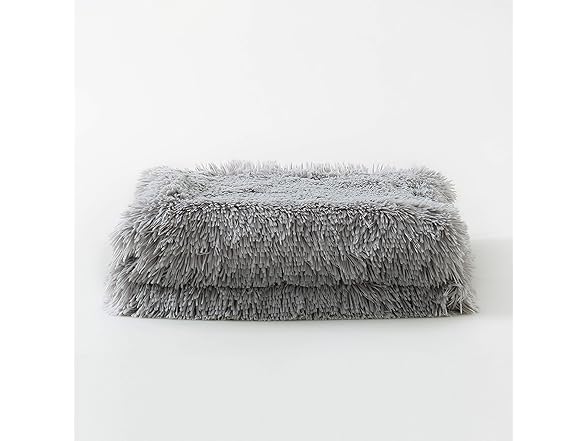 Reafort 60"x70" Luxury Shaggy Fur Throw