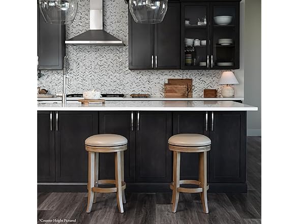 Maven Lane Eva 31" Swivel Bar Stool