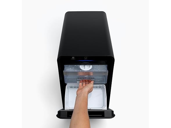 Newair Countertop Whiskey Ice Ball Maker - Gallery 17