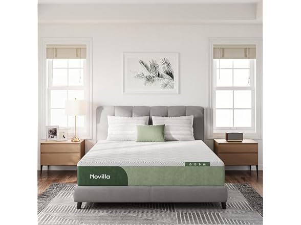 Novilla Queen 12 Inch Queen Memory Foam Mattress