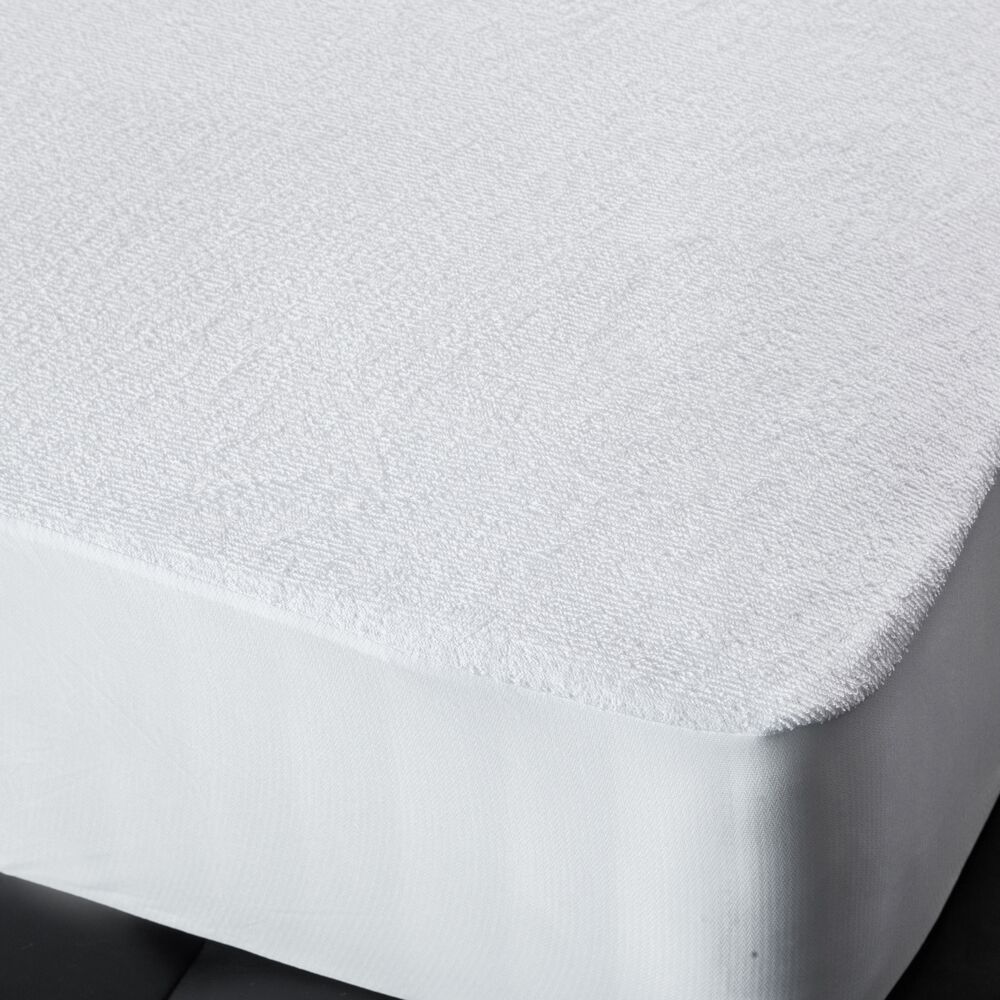 Home Basics Waterproof Mattress Protector Full - Gallery 5
