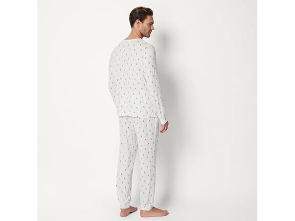 Amazon Essentials Sofia Grainge Men Henley Set
