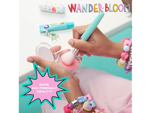 Wander Bloom Beauty Playset