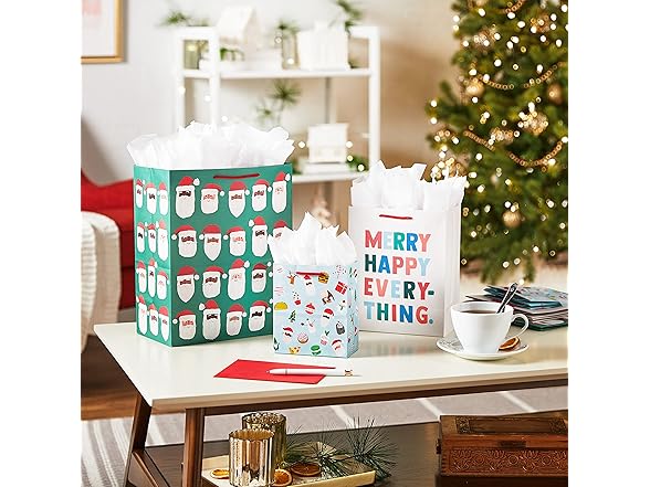 Hallmark Holiday Gift Bag Assortment