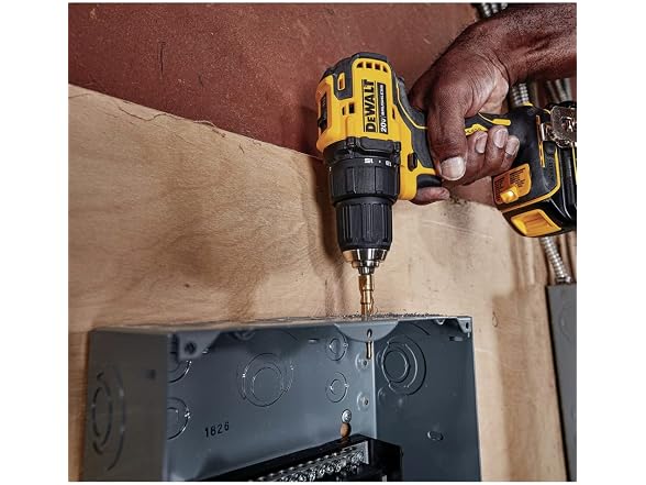 DEWALT DCK278C2 ATOMIC 20V MAX Drill Combo Kit