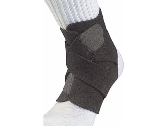 Mueller Adjustable Ankle Support Black