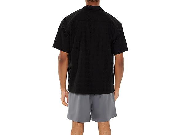 Forever 21 Textured Cuban Collar Shirt