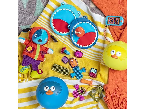 B. toys – Catch & Toss Finley Shark Game