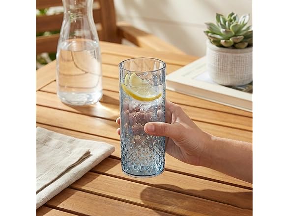 Fun Express Dusty Blue Patterned Plastic Cups - 12 Count