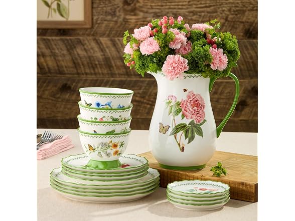 Mirabella Porcelain Footed Ice Cream Dessert Bowls Set of 4