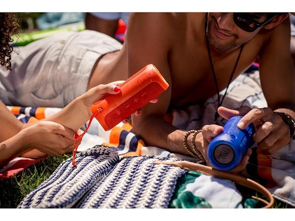 JBL Flip3 Splashproof Bluetooth