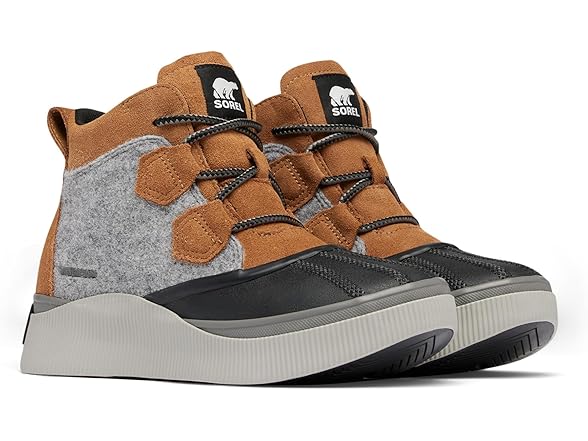 SOREL Women's Out N About lV Classic Waterproof Boot (5)