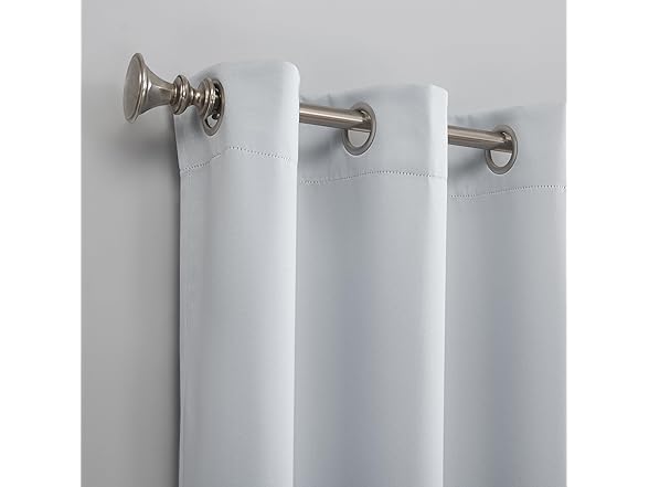 Sun Zero 40"x84" Easton Blackout Curtain