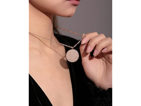 Qitian Gold Islamic Pendant