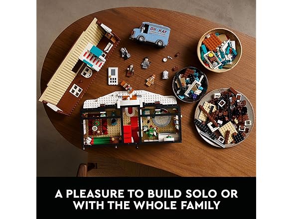LEGO Home Alone McCallisters’ House