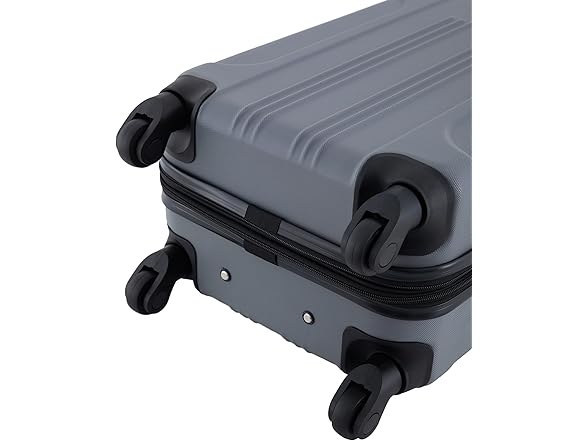 Travelers Club Travelers Club Chicago Hardside Expandab