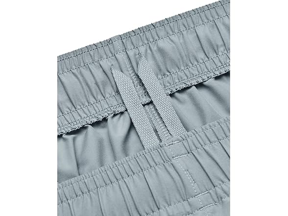 Under Armour Woven Shorts (XLT)