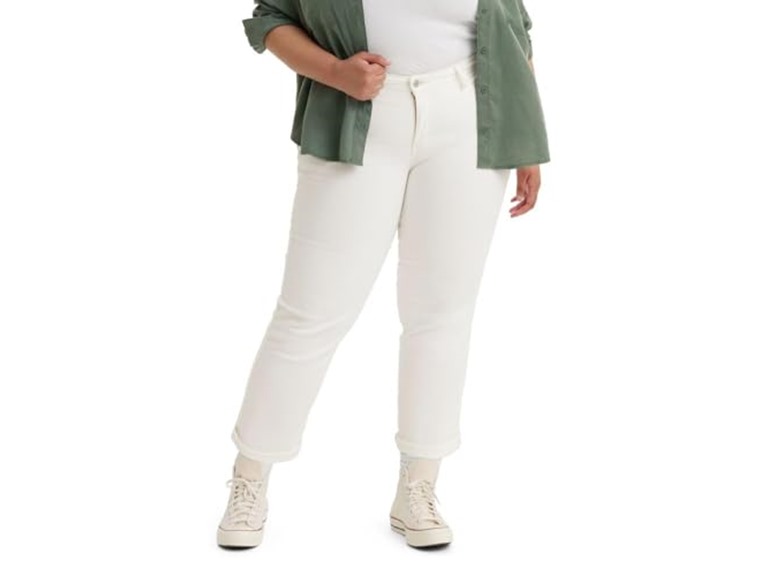 Levi's Women New Boyfriend Jeans - Gallery 10