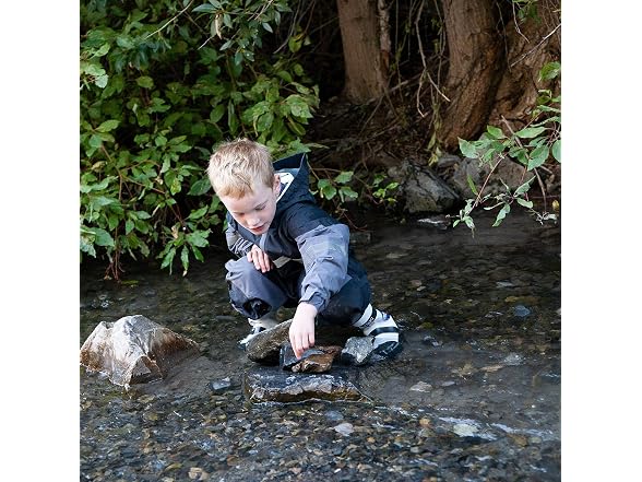 Oaki Boys (10-11) Rain Trail Suits