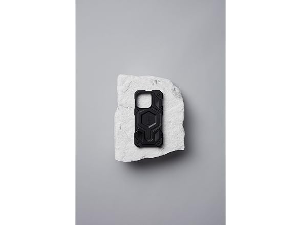 URBAN ARMOR GEAR UAG Designed