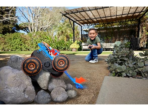 Hot Wheels Monster Trucks Remote Control Toy Vehicle