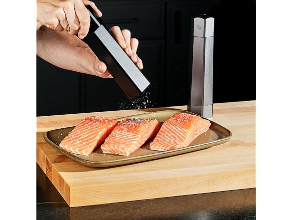 Hexclad HexMill Salt & Pepper Grinder