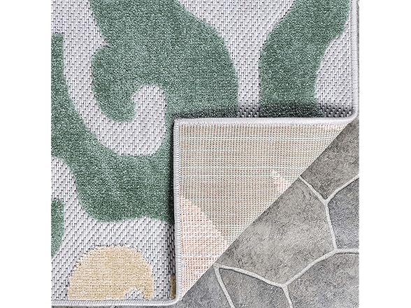 Superior Aldaine Indoor Outdoor Area Rug 4' x 6'