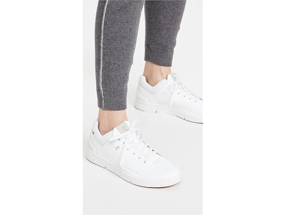 On Running The Roger Centre Court Women's Shoes