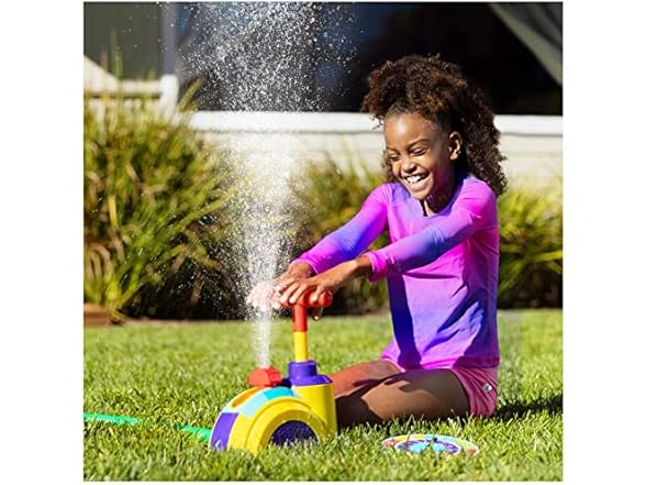 Hasbro Pie Face Splash Water Sprinkler Game