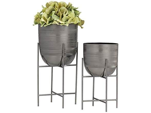 Deco 79 Metal Indoor Outdoor Planter
