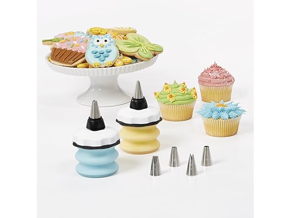 OXO Good Grips 8Pc Baker Decorating Kit