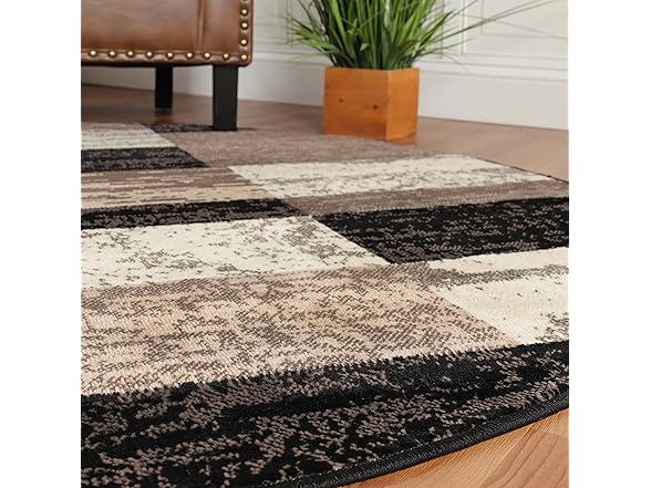 Superior Jute Backed Geometric Indoor Area Rug