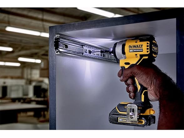 DEWALT DCF850GP2 20V Mx Impact Driver