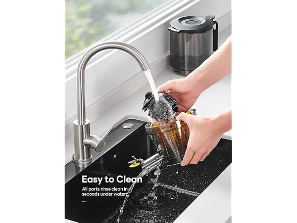 QCen Cold Press Juicer