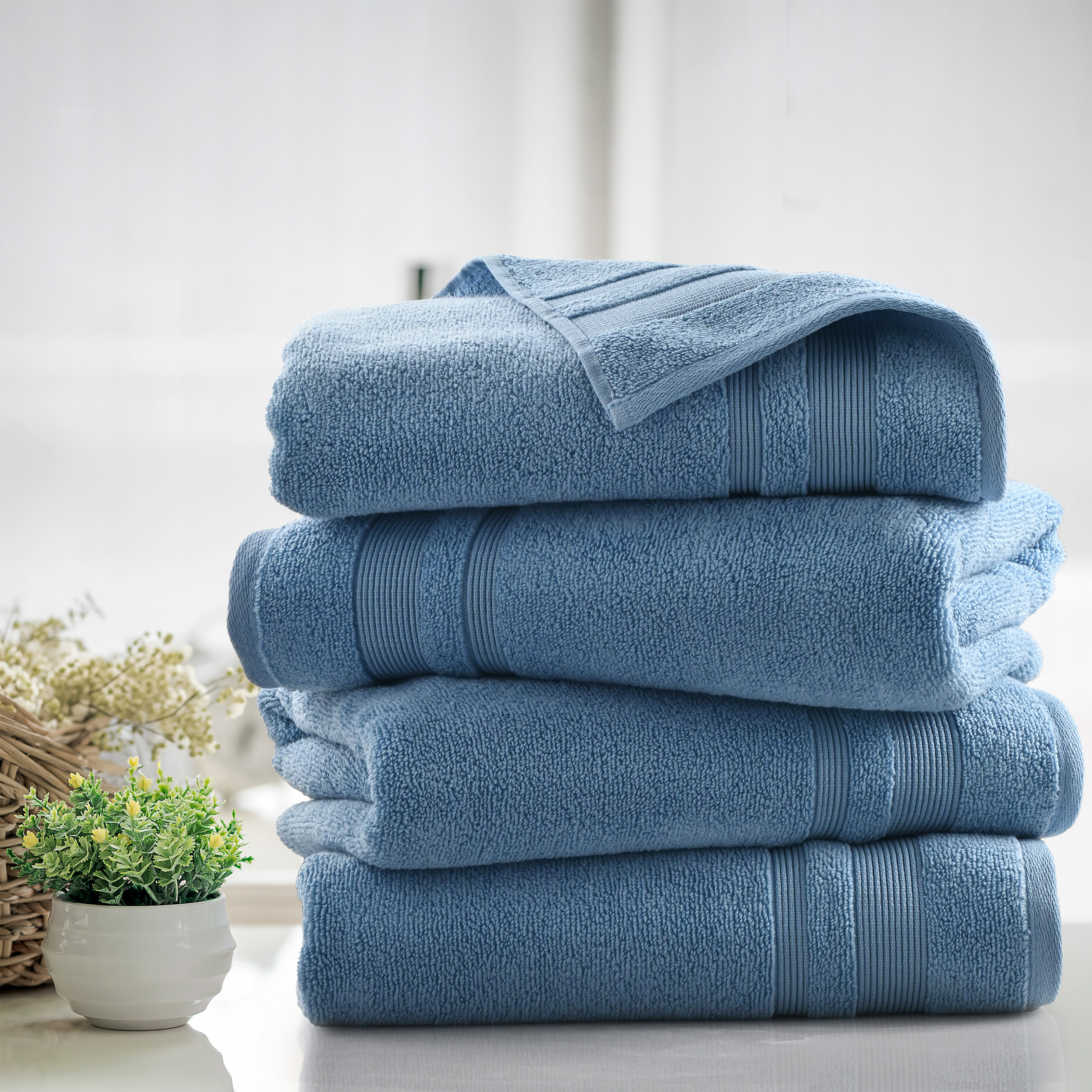 Kathy Ireland 4 Pc Plush Bath Towels - Gallery 13