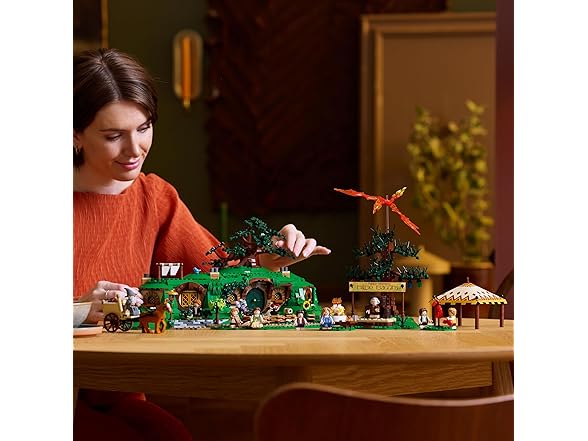 LEGO 10354 LEGO The Lord of the Rings: The Shire