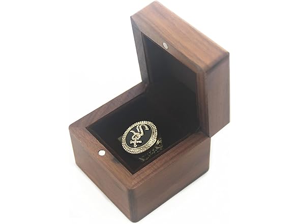 2005 'White 'Sox World Champions Ring