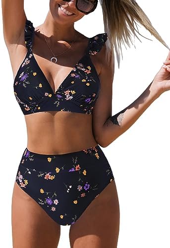 CUPSHE Two Piece Scallop Top Swimsuit