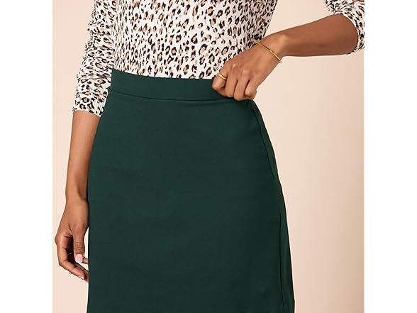 Amazon Essentials Women Ponte Pull-on Mini Skirt