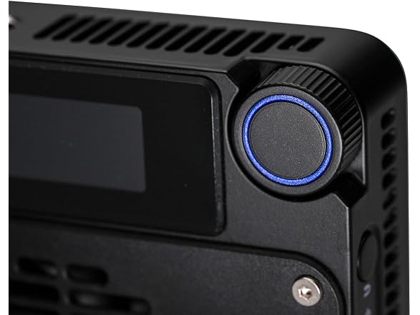 Aputure amaran Ace 25c RGBWW Full Color Compact