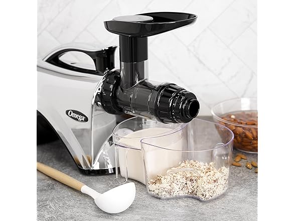 Omega Juicer Premium Juice Extractor